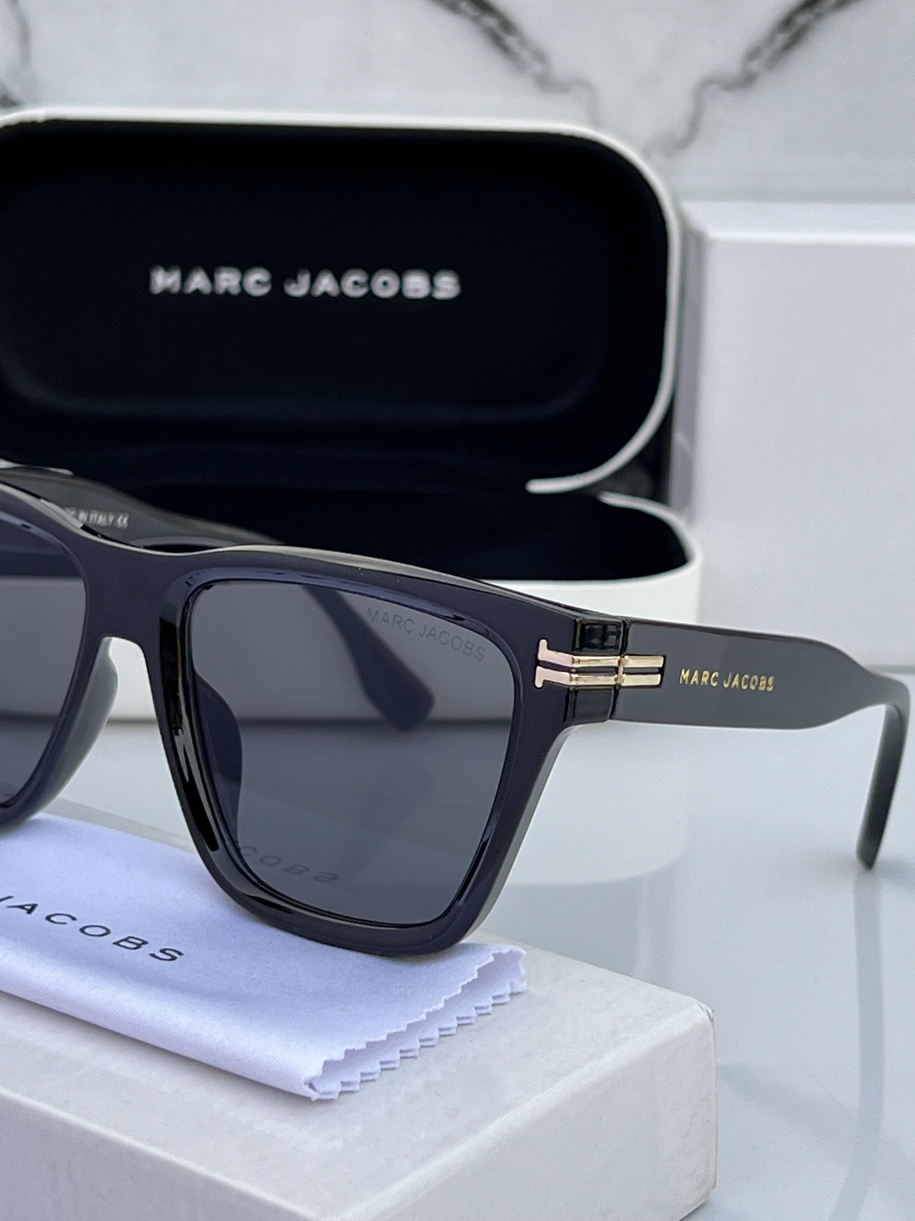 marc 1002 black