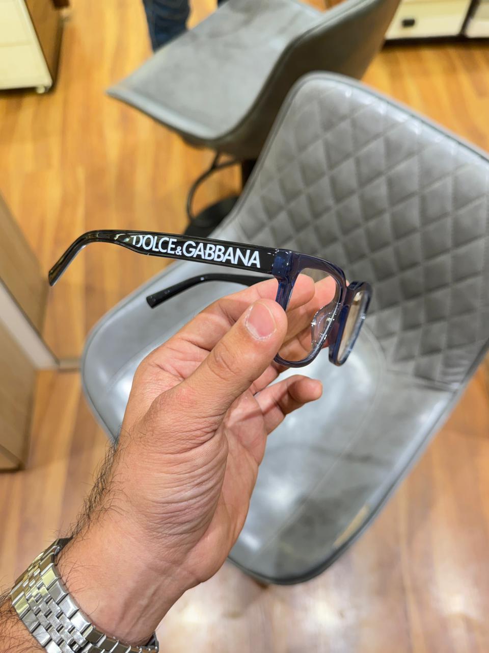 D&G 5101 blue