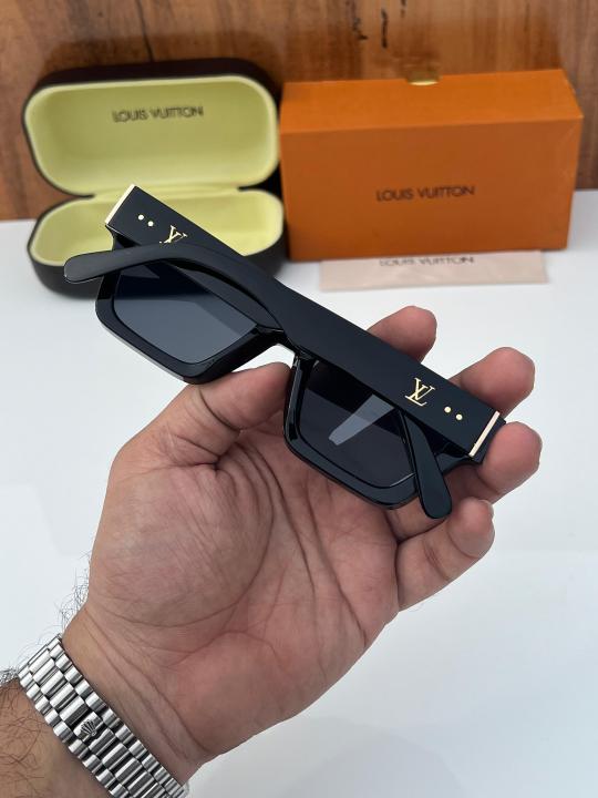 LV 35104_black
