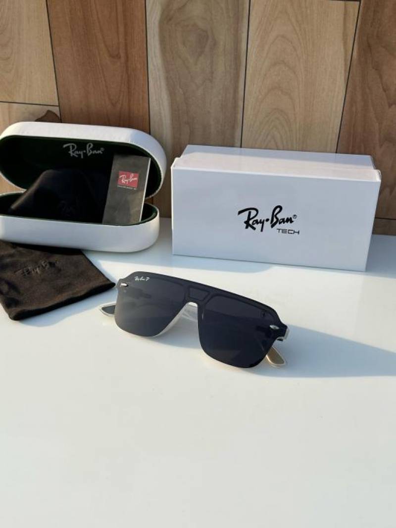 RB 4904 White Black Sunglasses